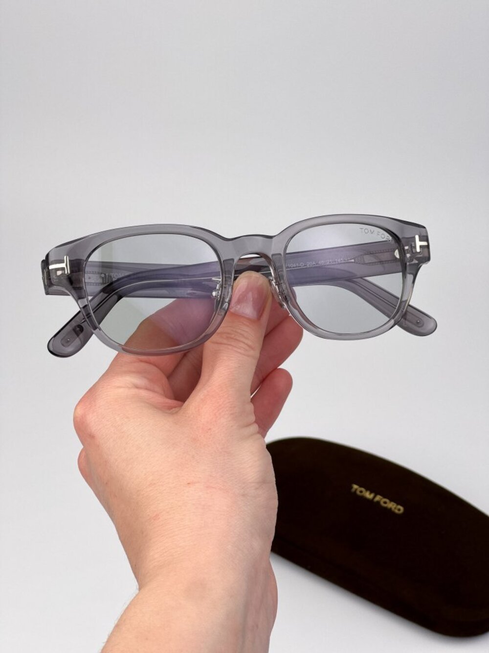 Tom Ford FT1041-D/S 20A Sunglasses – Transparent Grey Rounded Square Frame